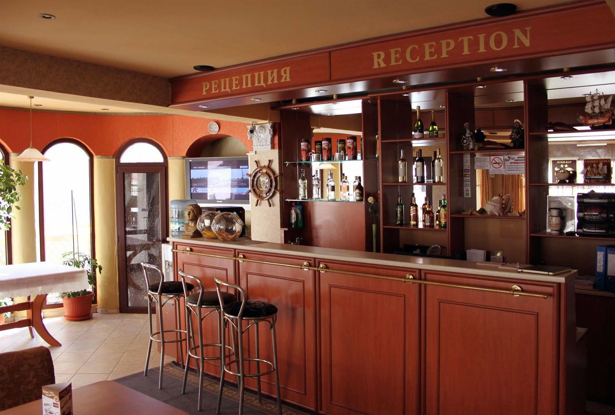 Antik Hotel Warna Zewnętrze zdjęcie
